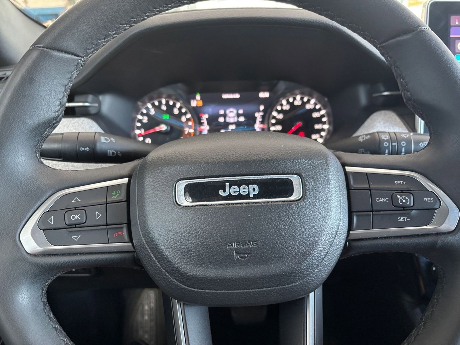 Thumbnail: 2023 Jeep Compass - 28