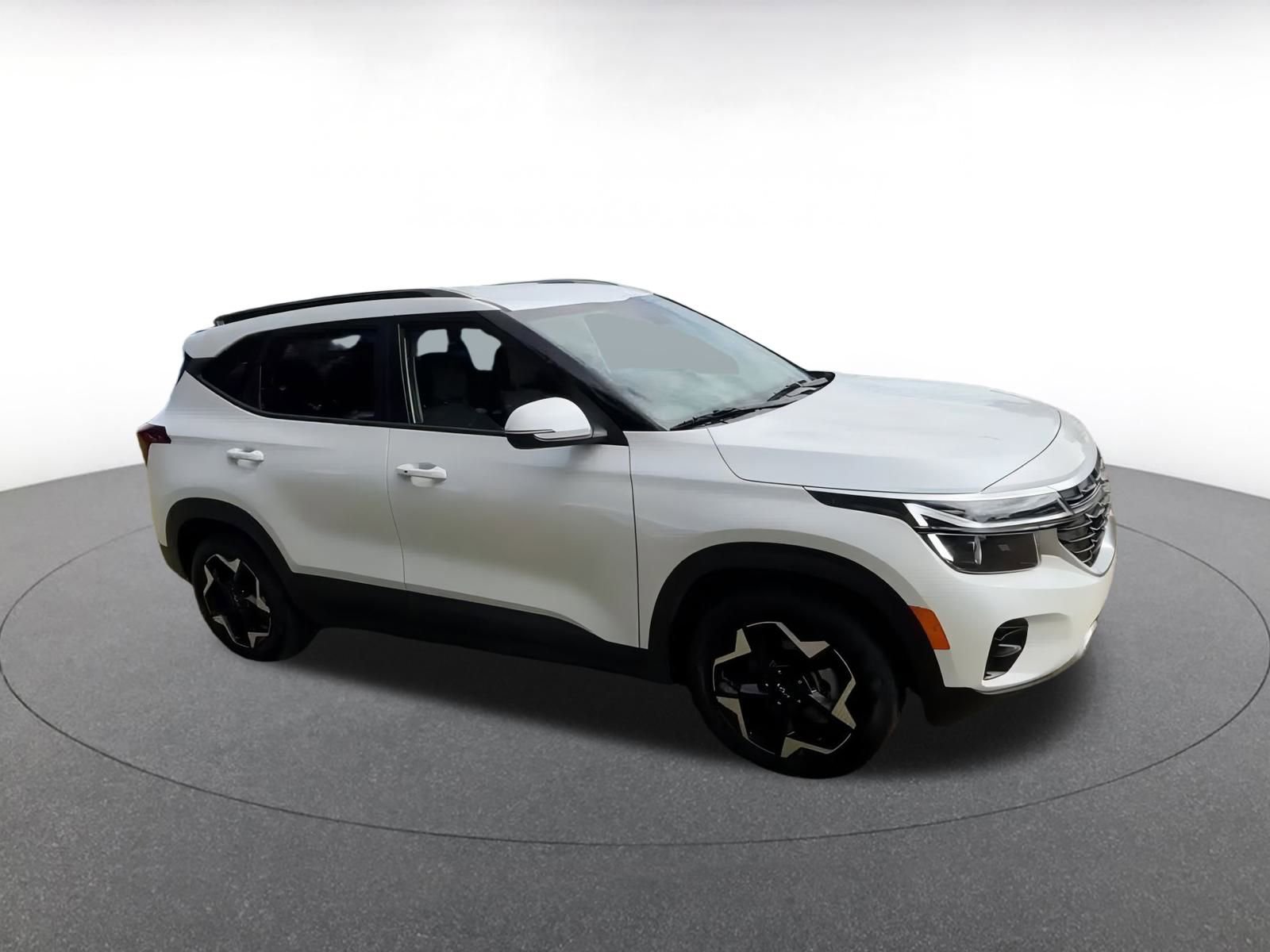 Thumbnail: 2025 Kia Seltos - 2