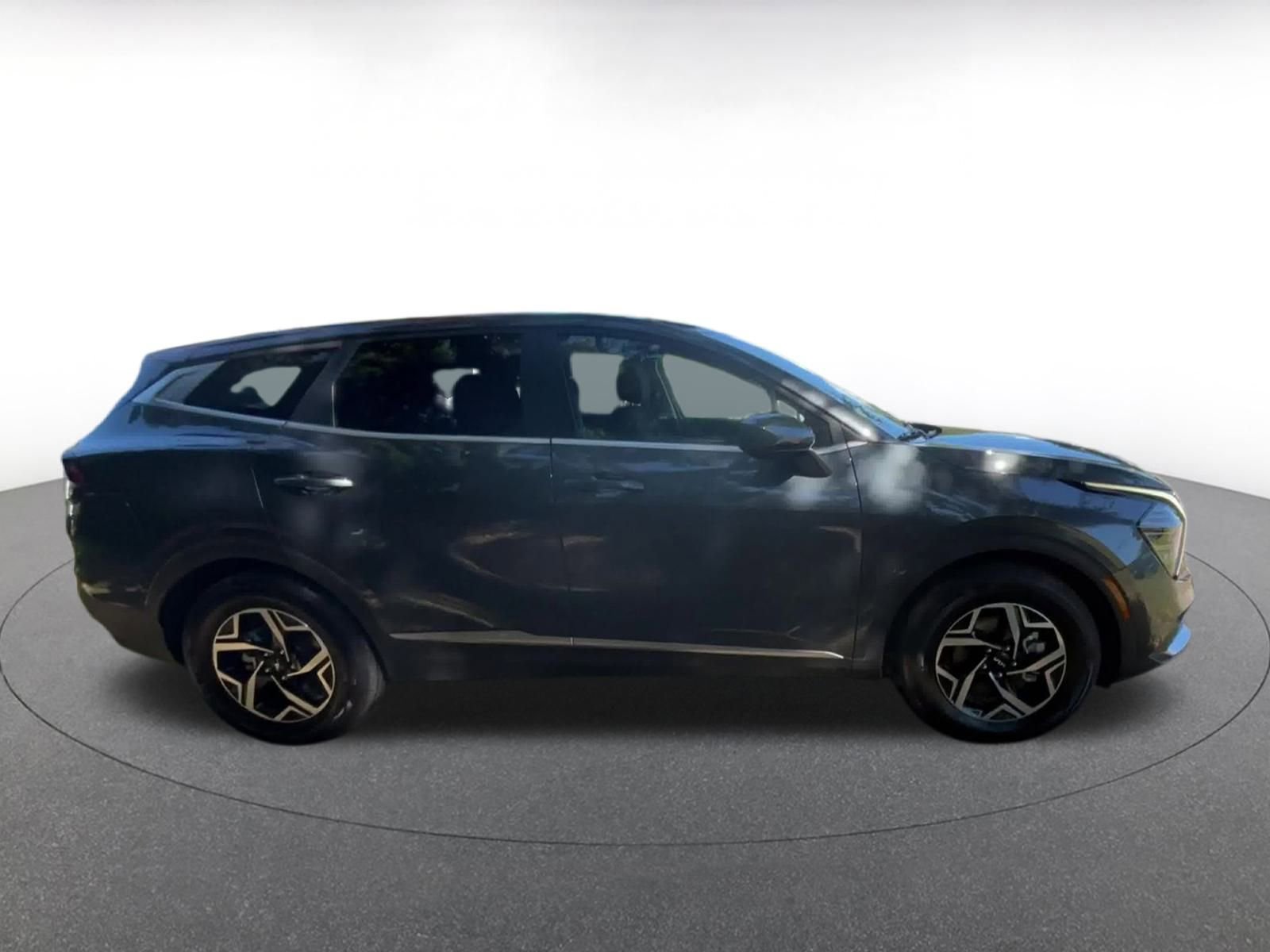 Thumbnail: 2025 Kia Sportage - 16