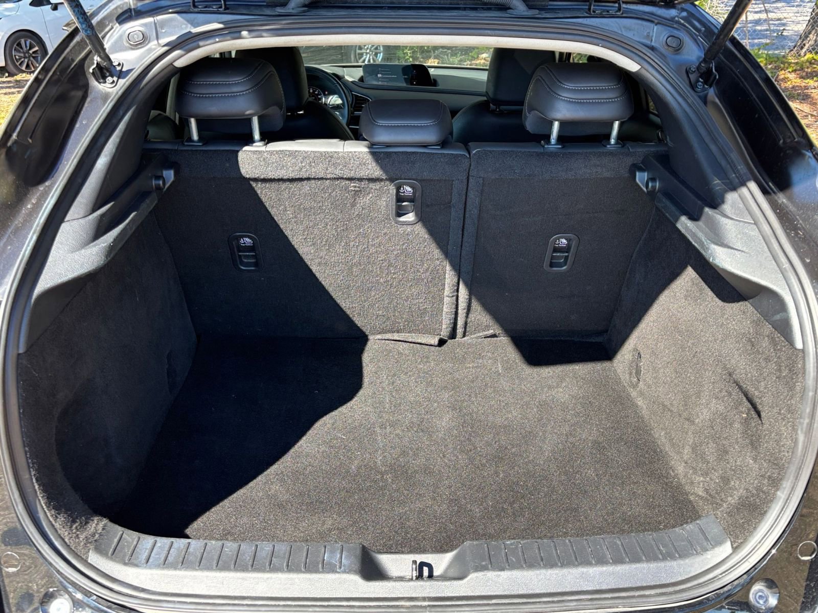 Thumbnail: 2025 Mazda CX-30 - 32