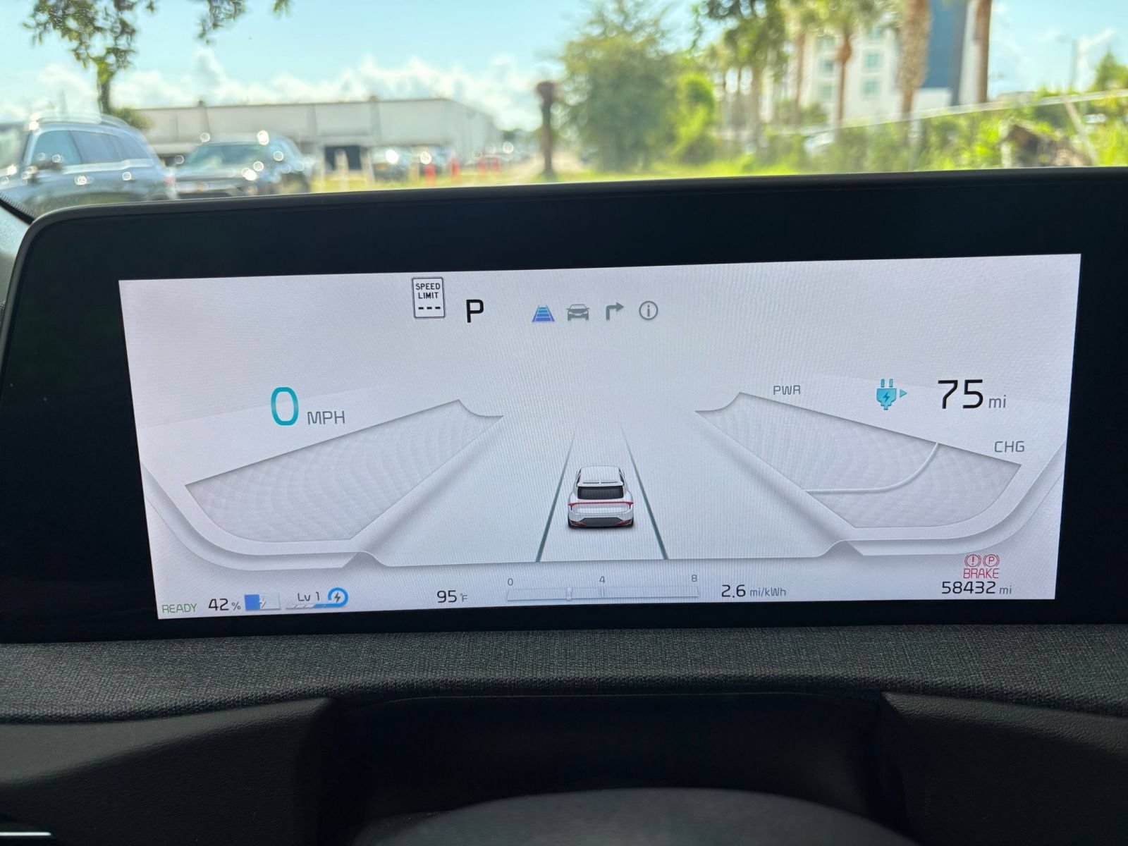 Thumbnail: 2024 Kia EV6 - 18