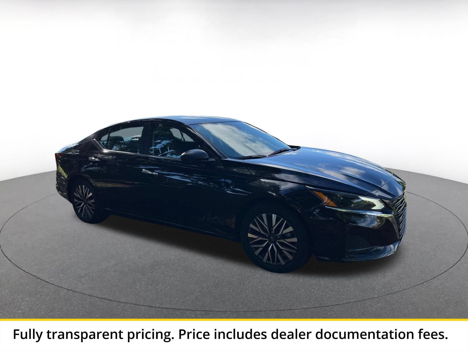 Thumbnail: 2025 Nissan Altima - 1