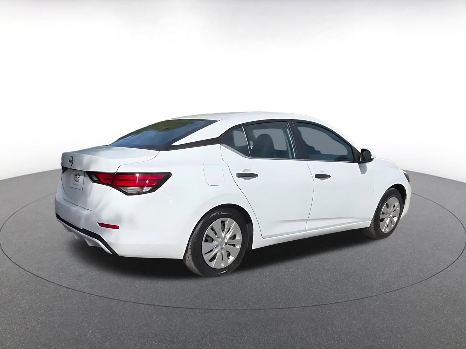 Thumbnail: 2025 Nissan Sentra - 15