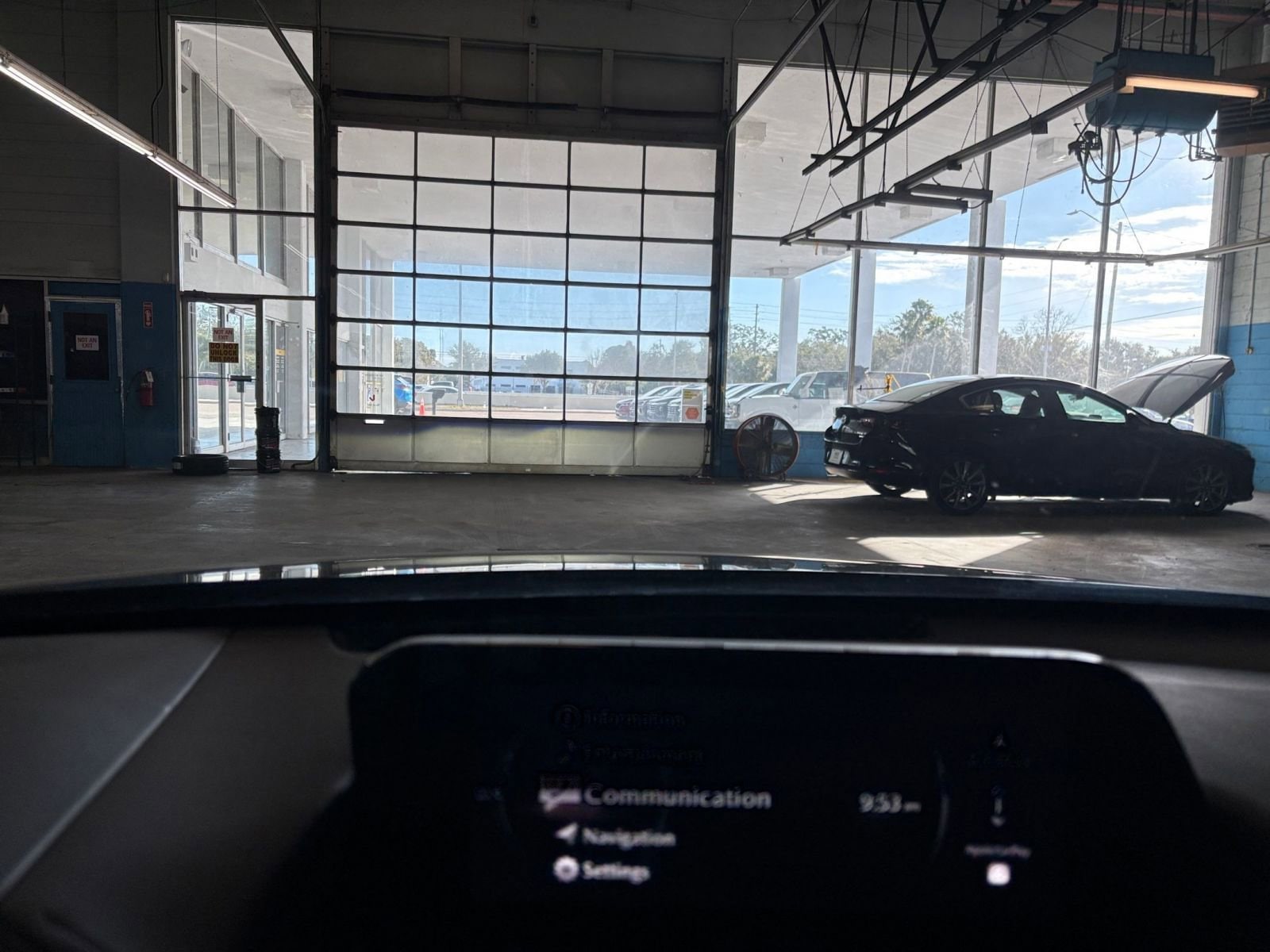 Thumbnail: 2025 Mazda CX-30 - 17