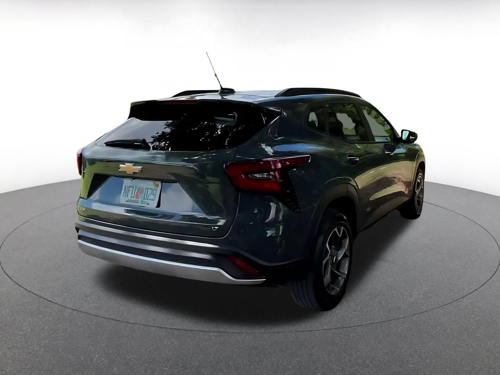 Thumbnail: 2025 Chevrolet Trax - 14