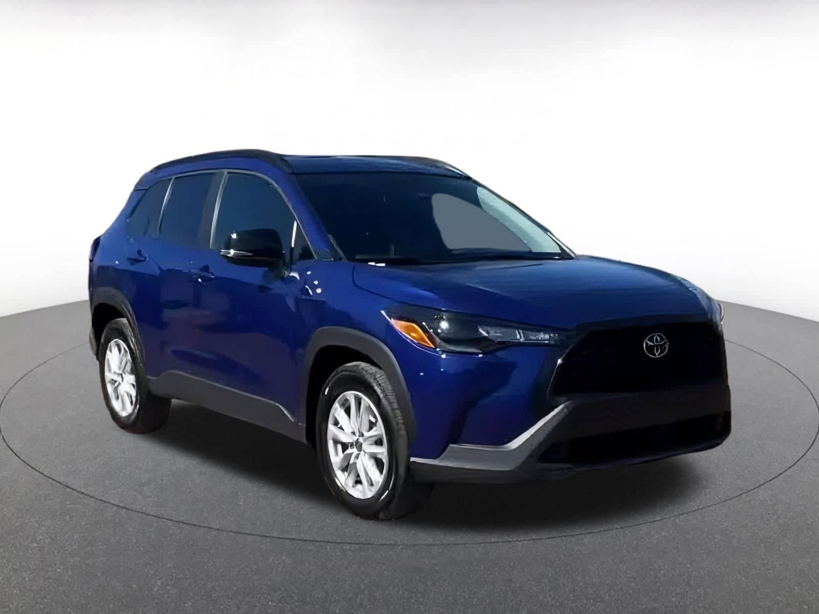 Thumbnail: 2025 Toyota Corolla Cross - 3