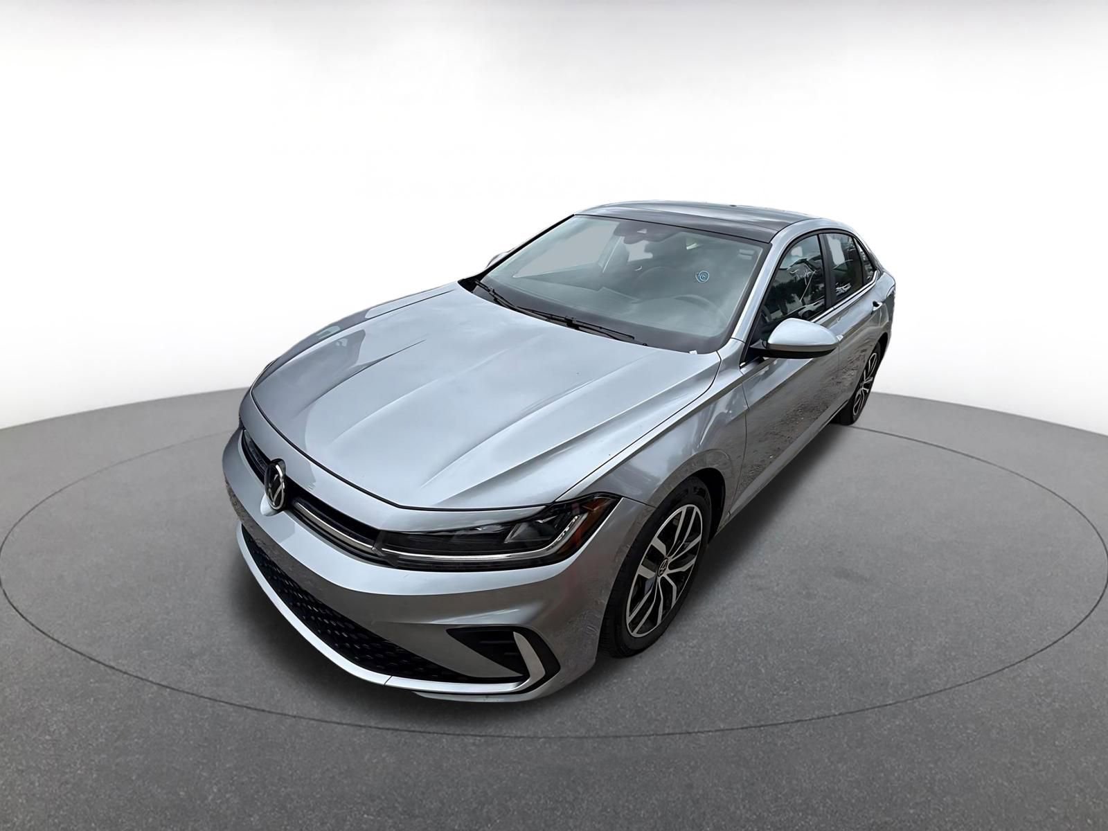 Thumbnail: 2025 Volkswagen Jetta - 3