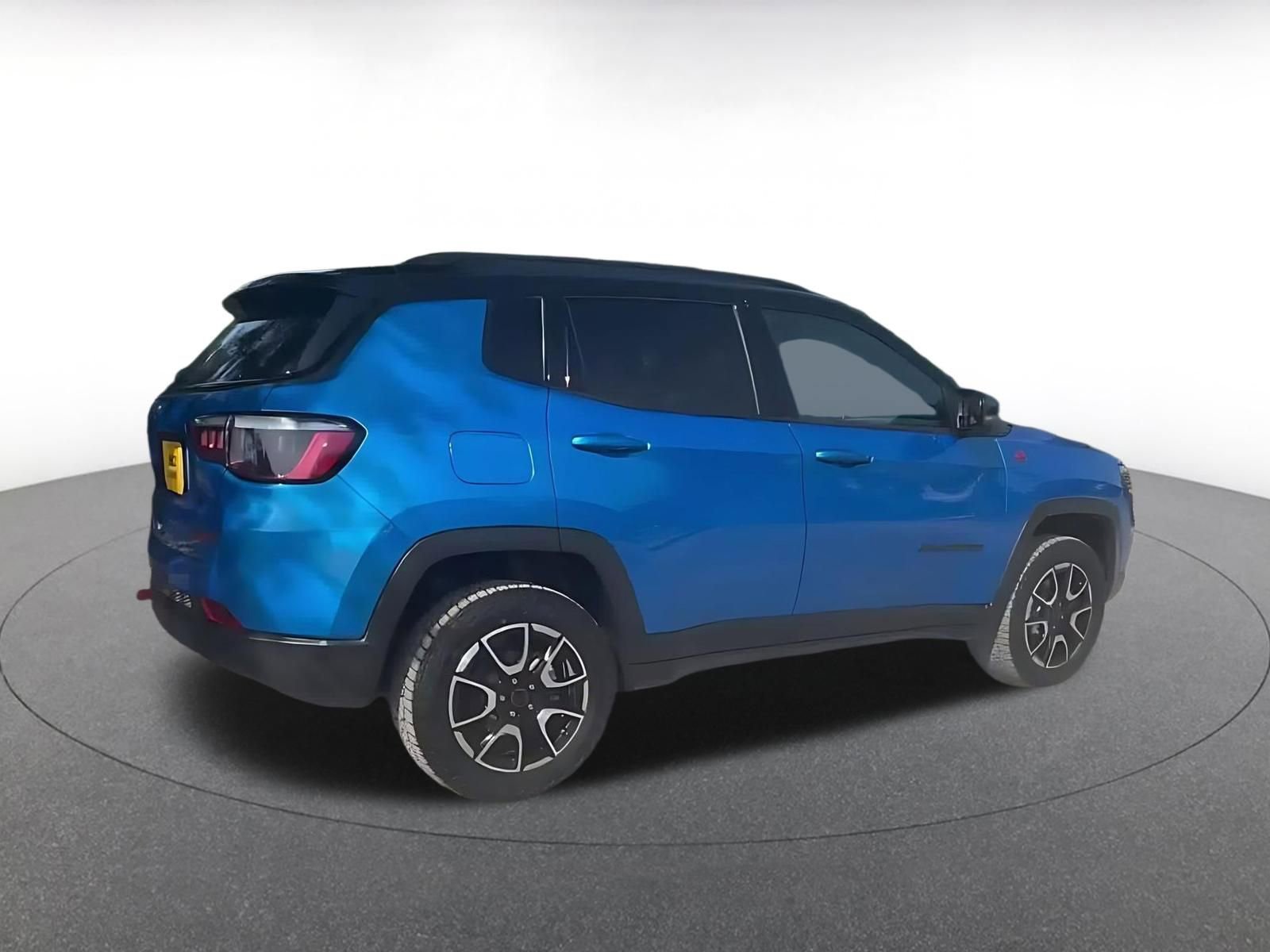 Thumbnail: 2025 Jeep Compass - 15
