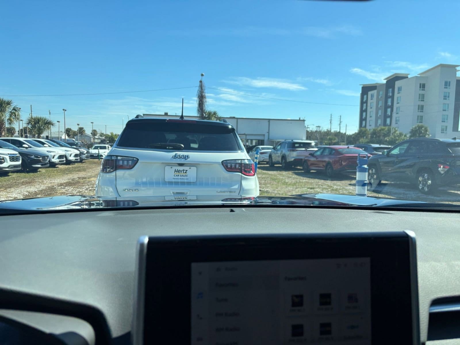 Thumbnail: 2025 Toyota RAV4 - 14