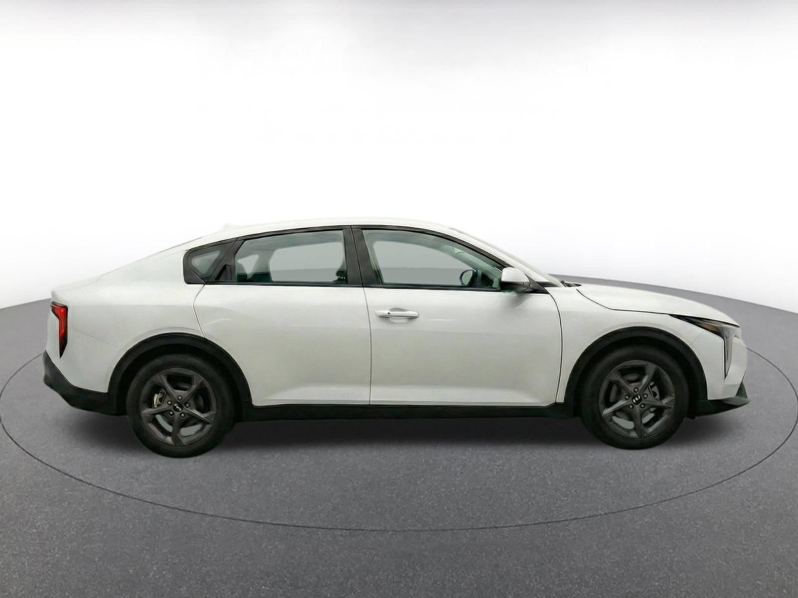 Thumbnail: 2025 Kia K4 - 10
