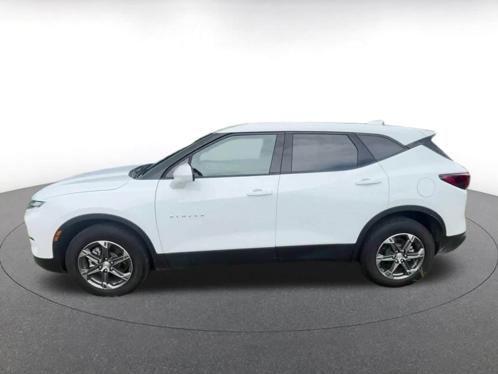 Thumbnail: 2026 Chevrolet Blazer - 8