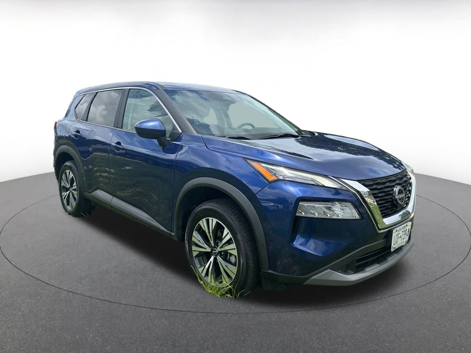 Thumbnail: 2023 Nissan Rogue - 1