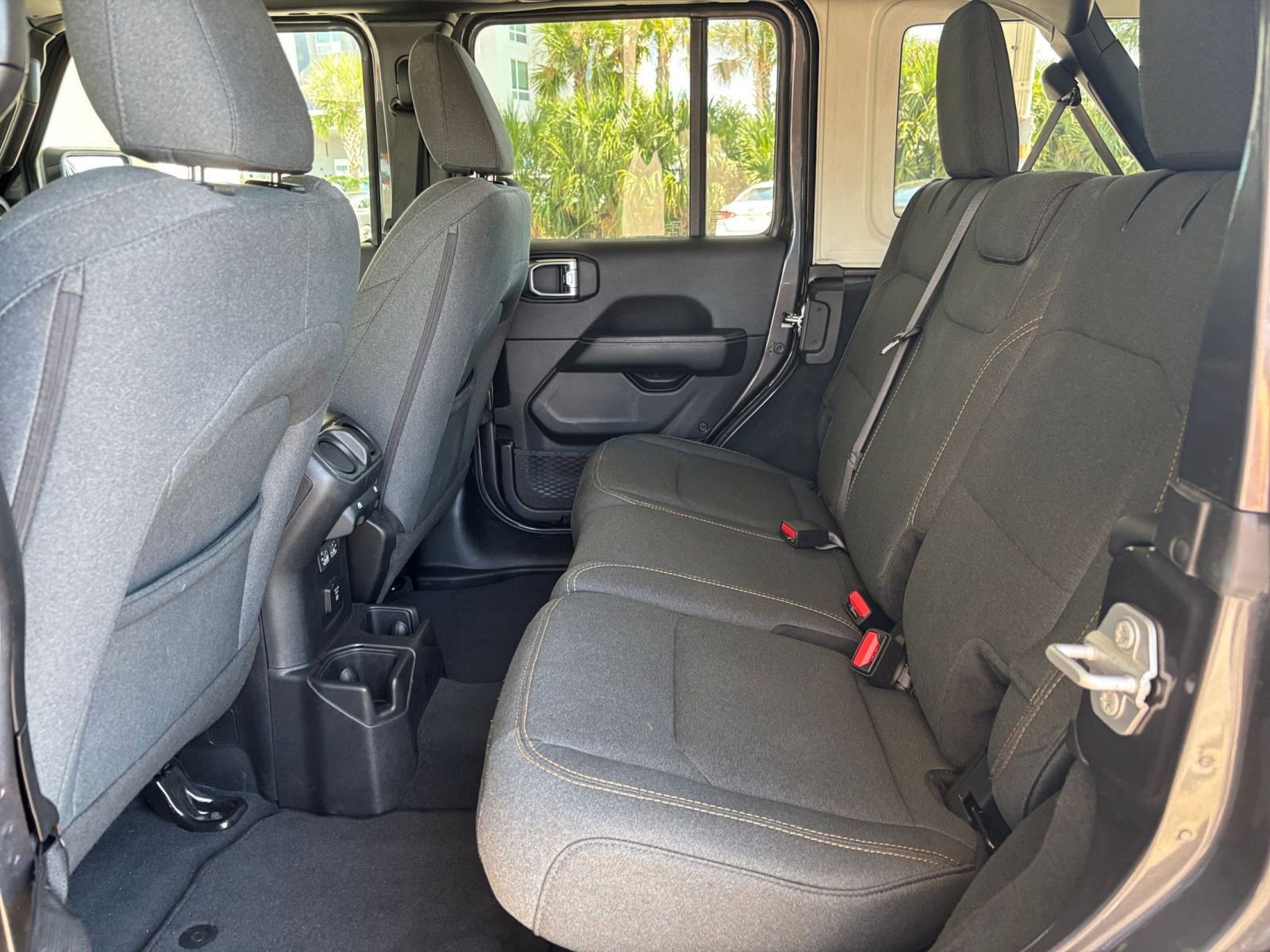 Thumbnail: 2025 Jeep Wrangler - 25