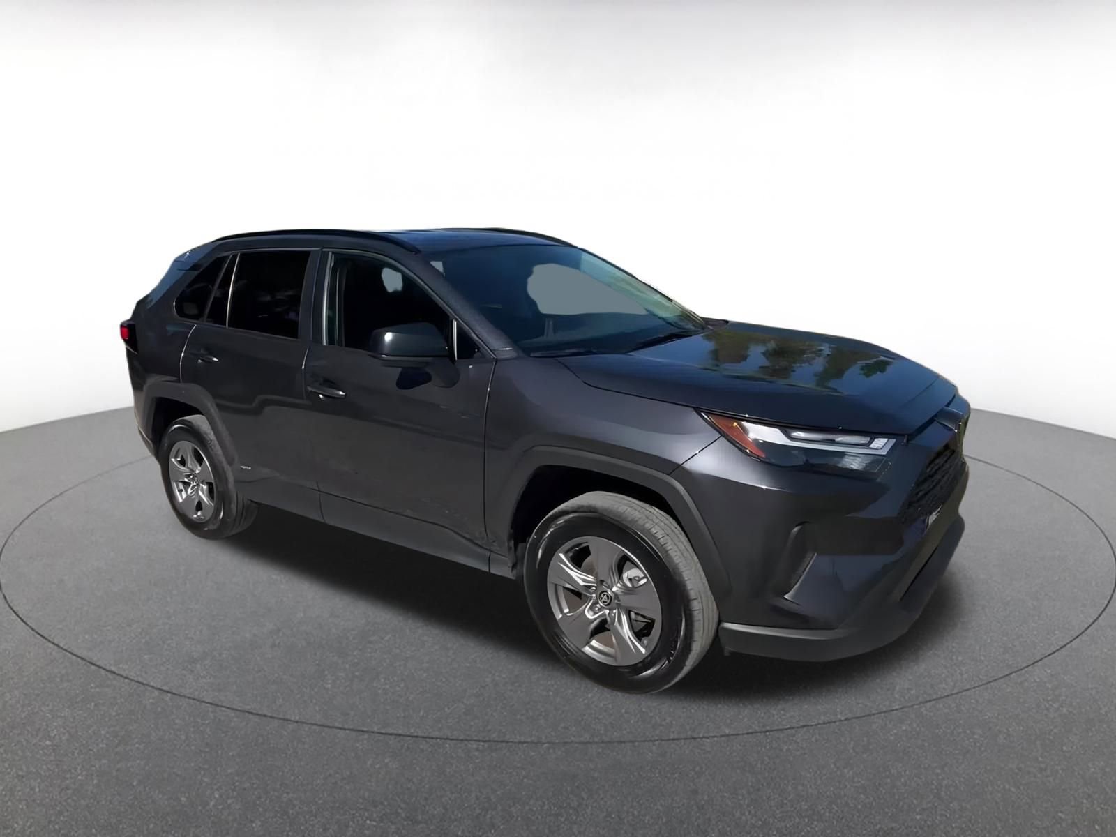 Thumbnail: 2025 Toyota RAV4 - 2