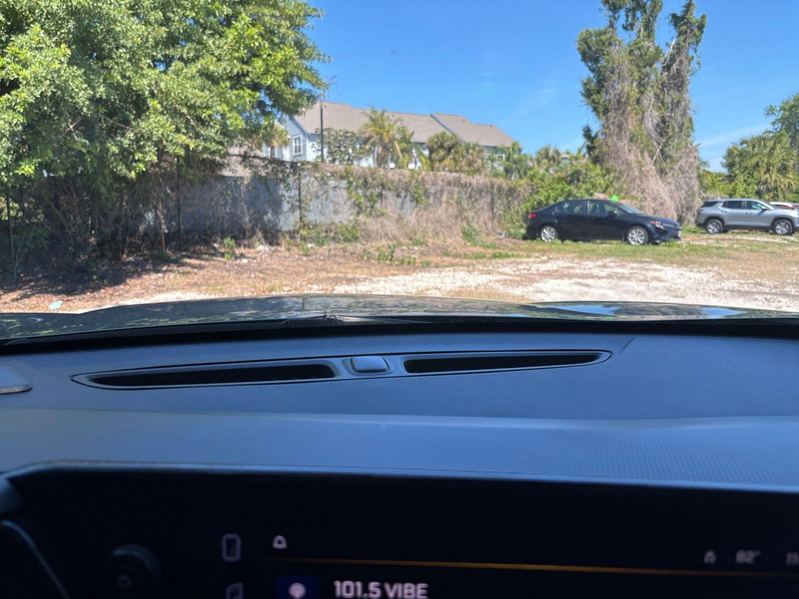 Thumbnail: 2025 Chevrolet Trax - 17