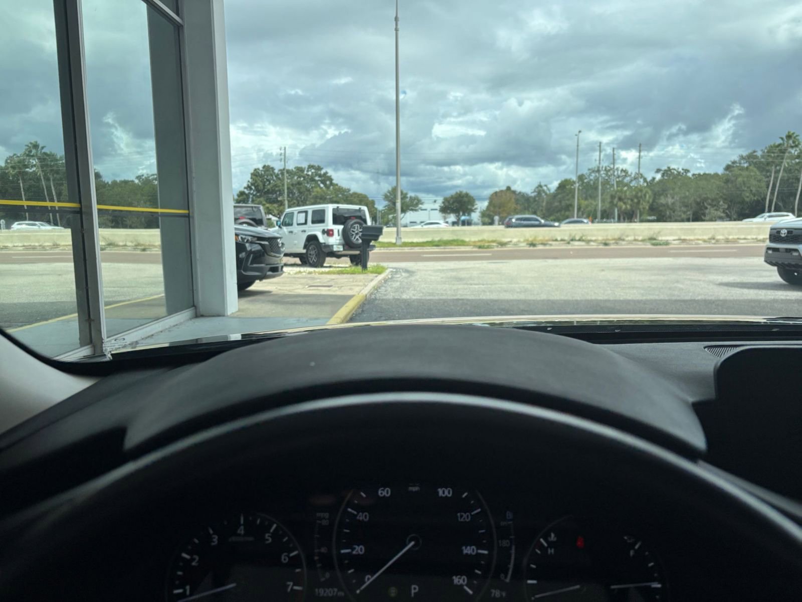 Thumbnail: 2025 Mazda Mazda3 - 33