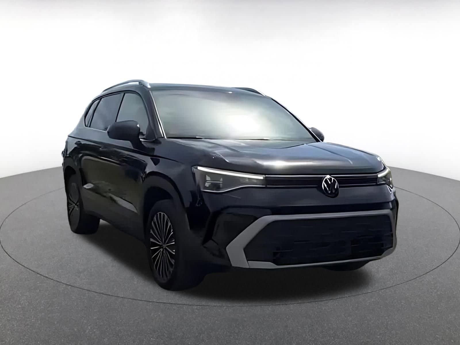 Thumbnail: 2025 Volkswagen Taos - 2