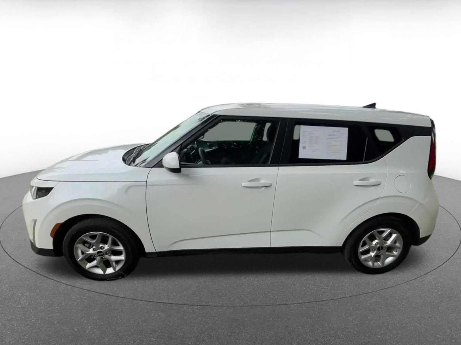 Thumbnail: 2025 Kia Soul - 9