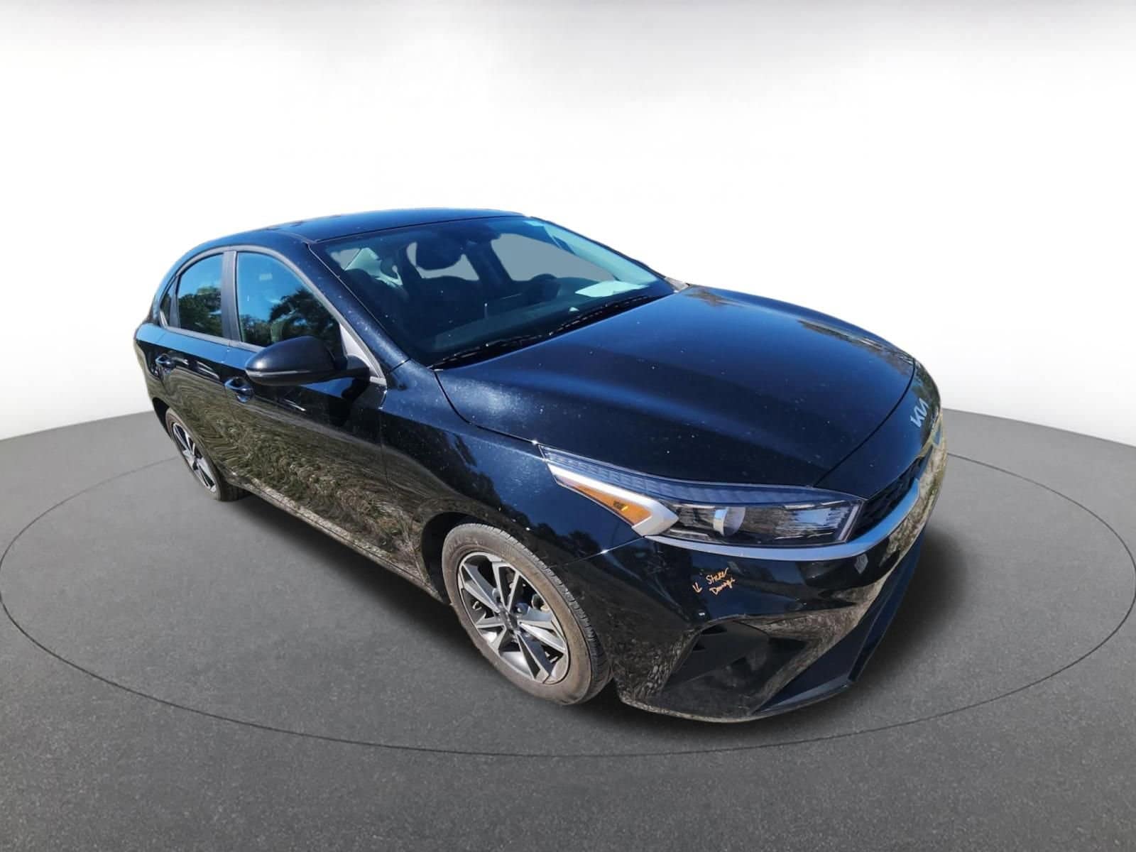 Thumbnail: 2024 Kia Forte - 1