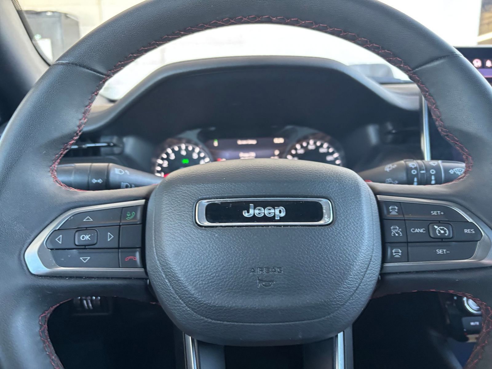 Thumbnail: 2025 Jeep Compass - 28