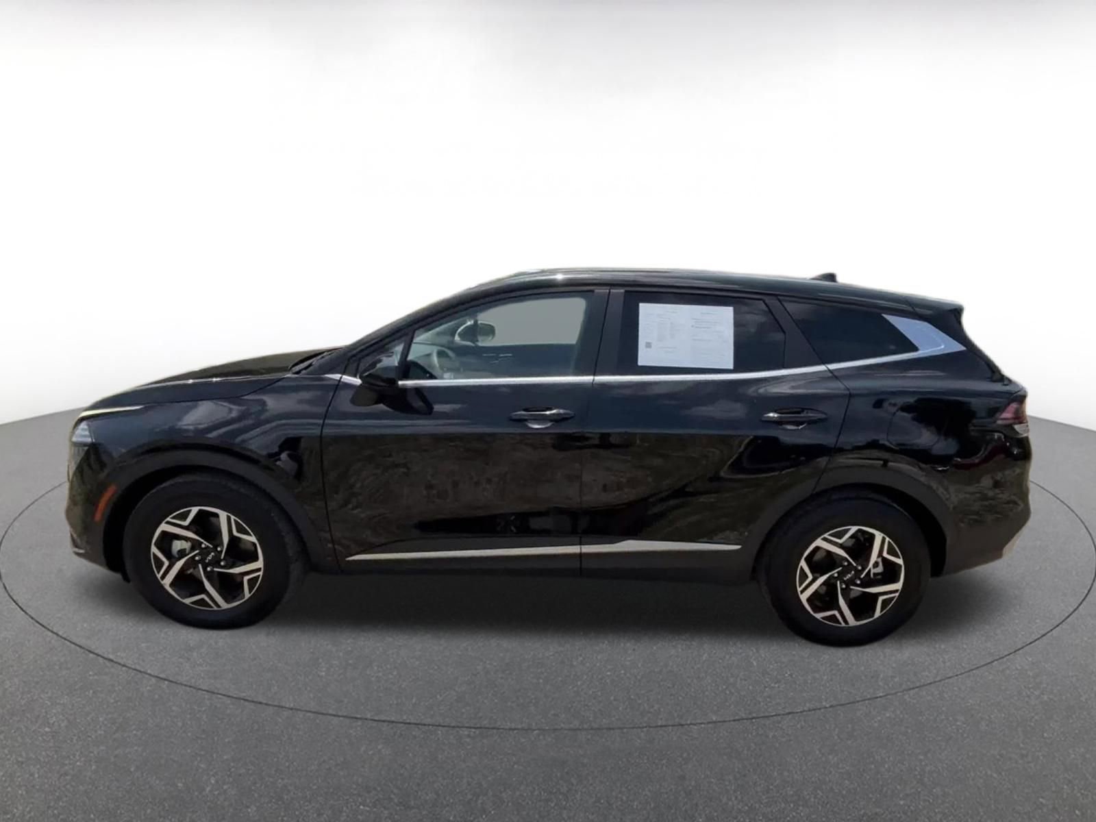 Thumbnail: 2025 Kia Sportage - 10