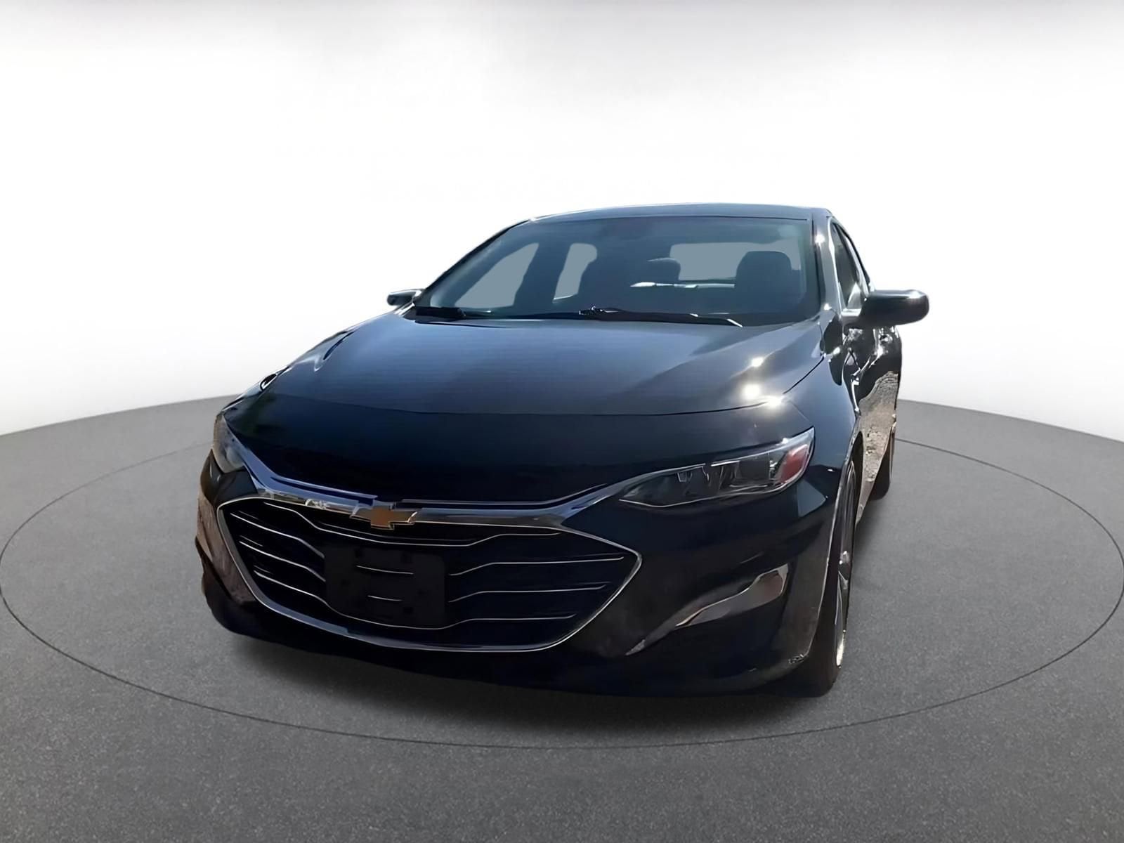 Thumbnail: 2024 Chevrolet Malibu - 4