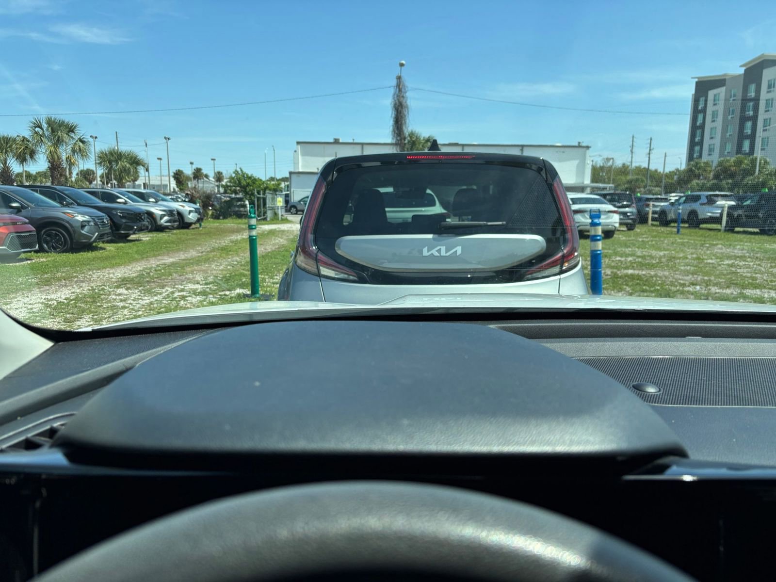 Thumbnail: 2023 Kia Sorento - 35