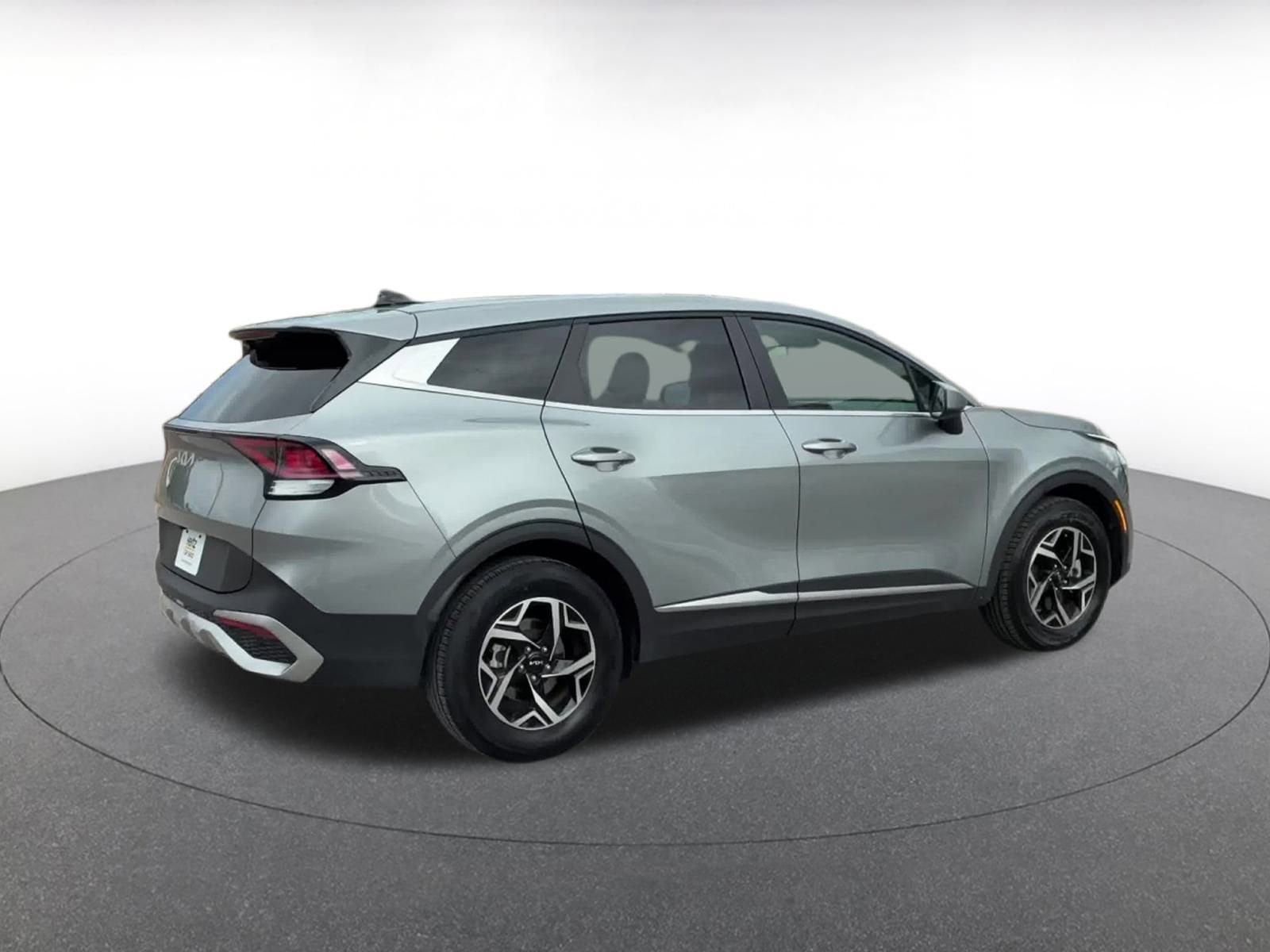 Thumbnail: 2024 Kia Sportage - 15