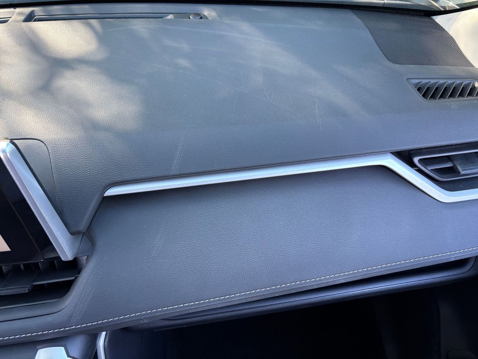 Thumbnail: 2025 Toyota RAV4 - 35