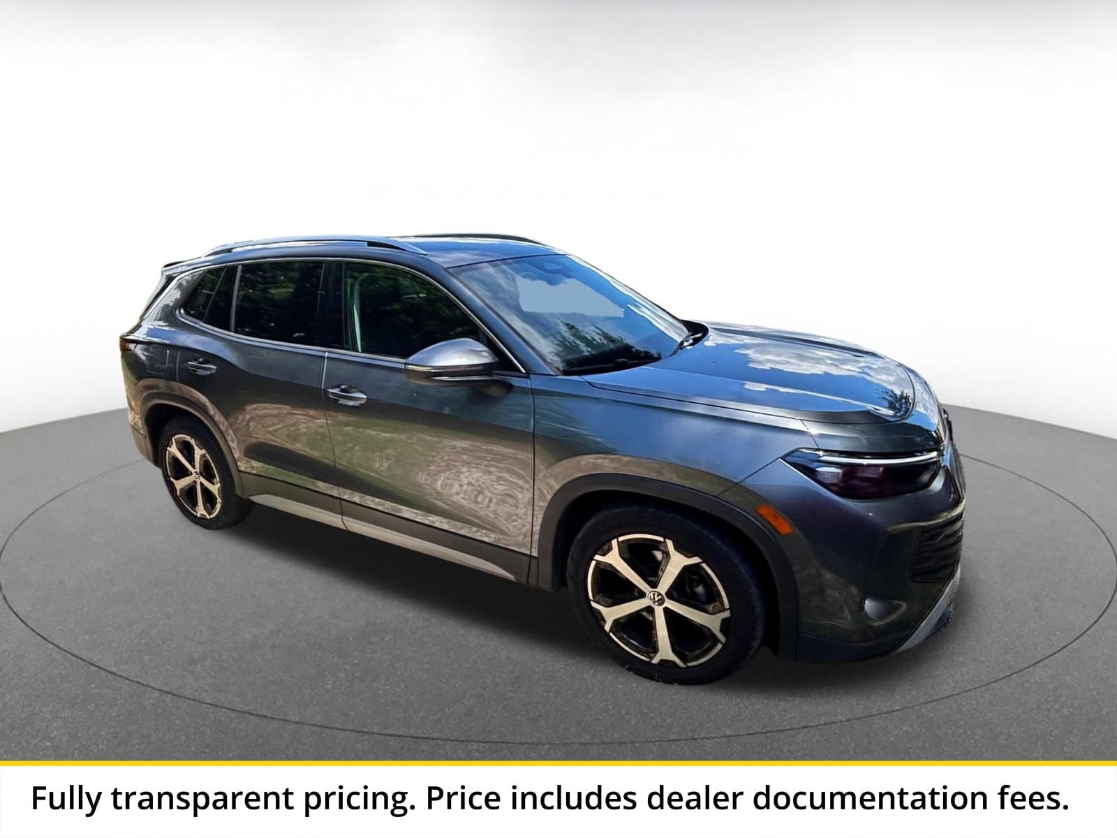 Thumbnail: 2026 Volkswagen Tiguan - 1