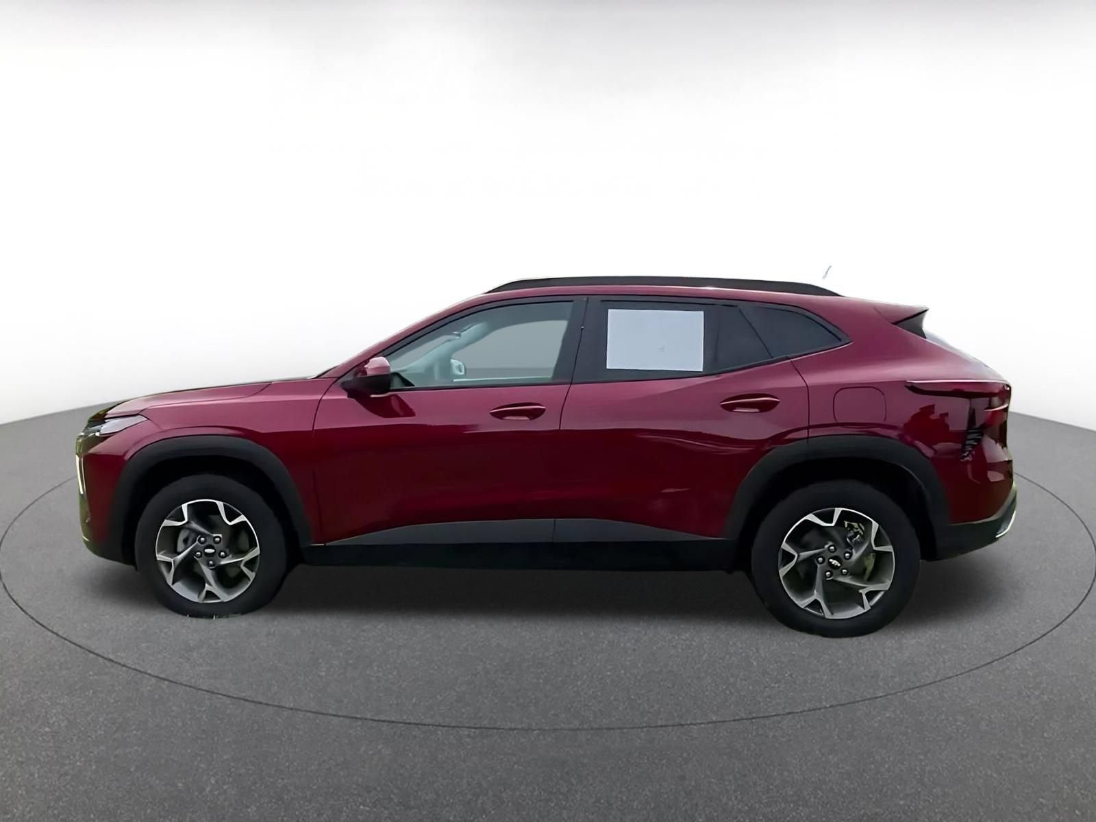 Thumbnail: 2025 Chevrolet Trax - 9
