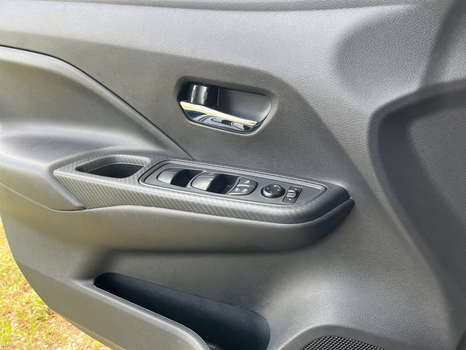 Thumbnail: 2025 Nissan Versa - 18