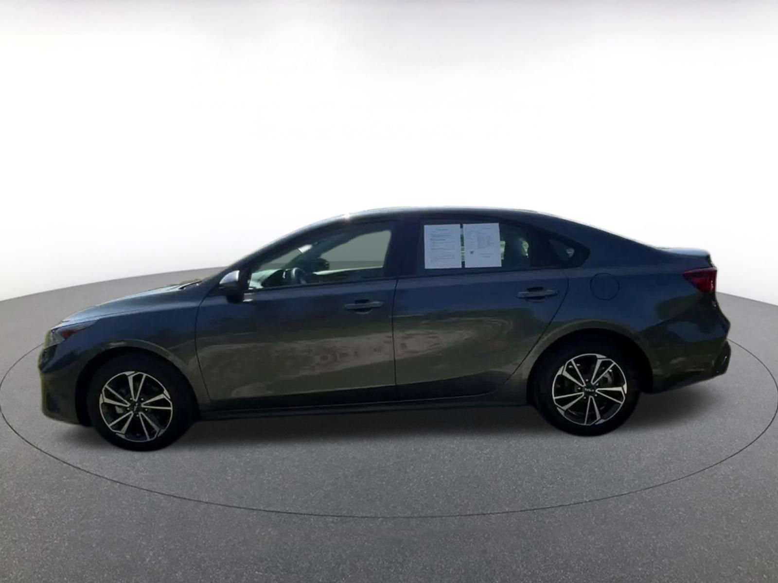 2024 Kia Forte LXS 7