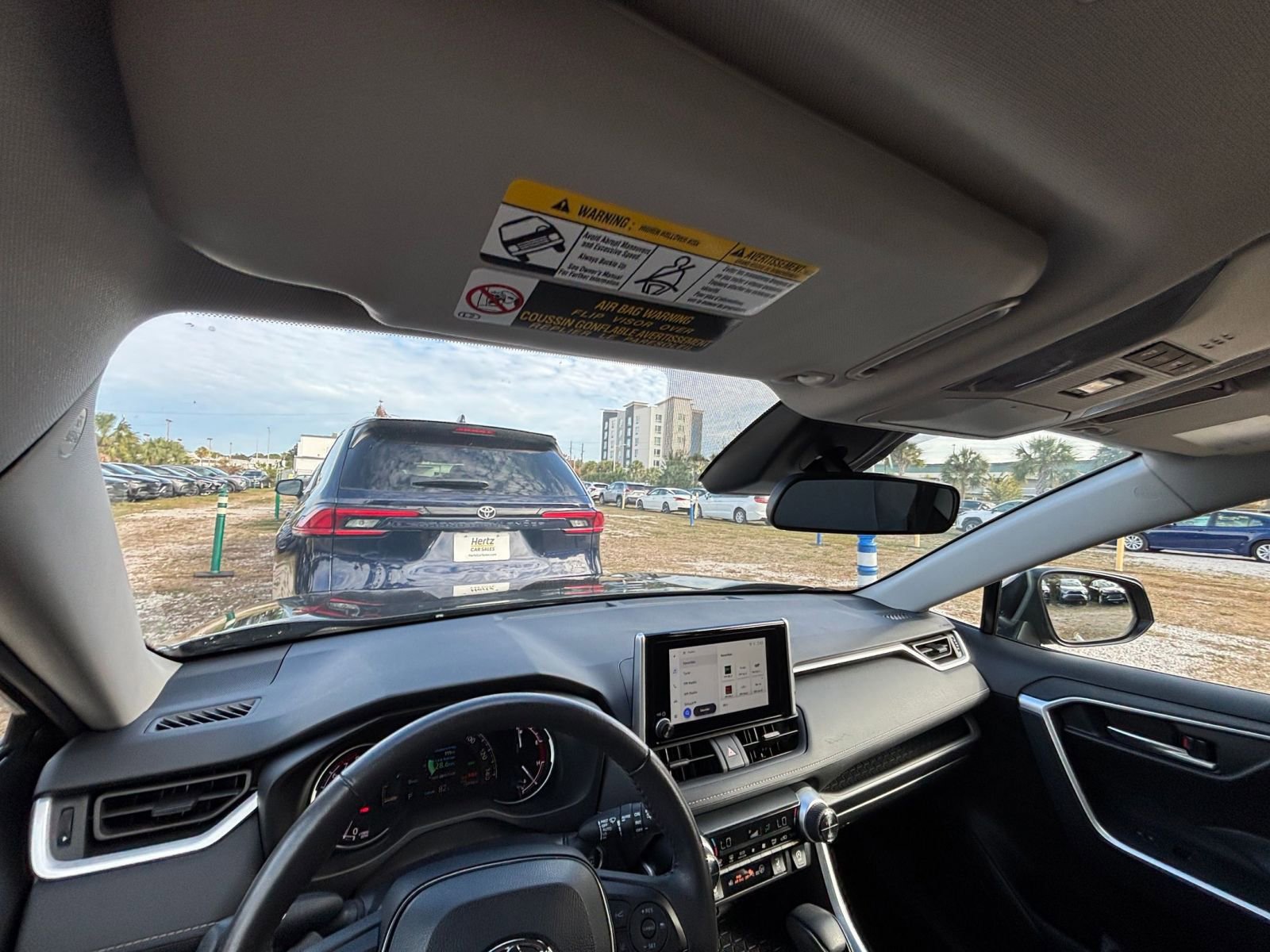 Thumbnail: 2025 Toyota RAV4 - 20