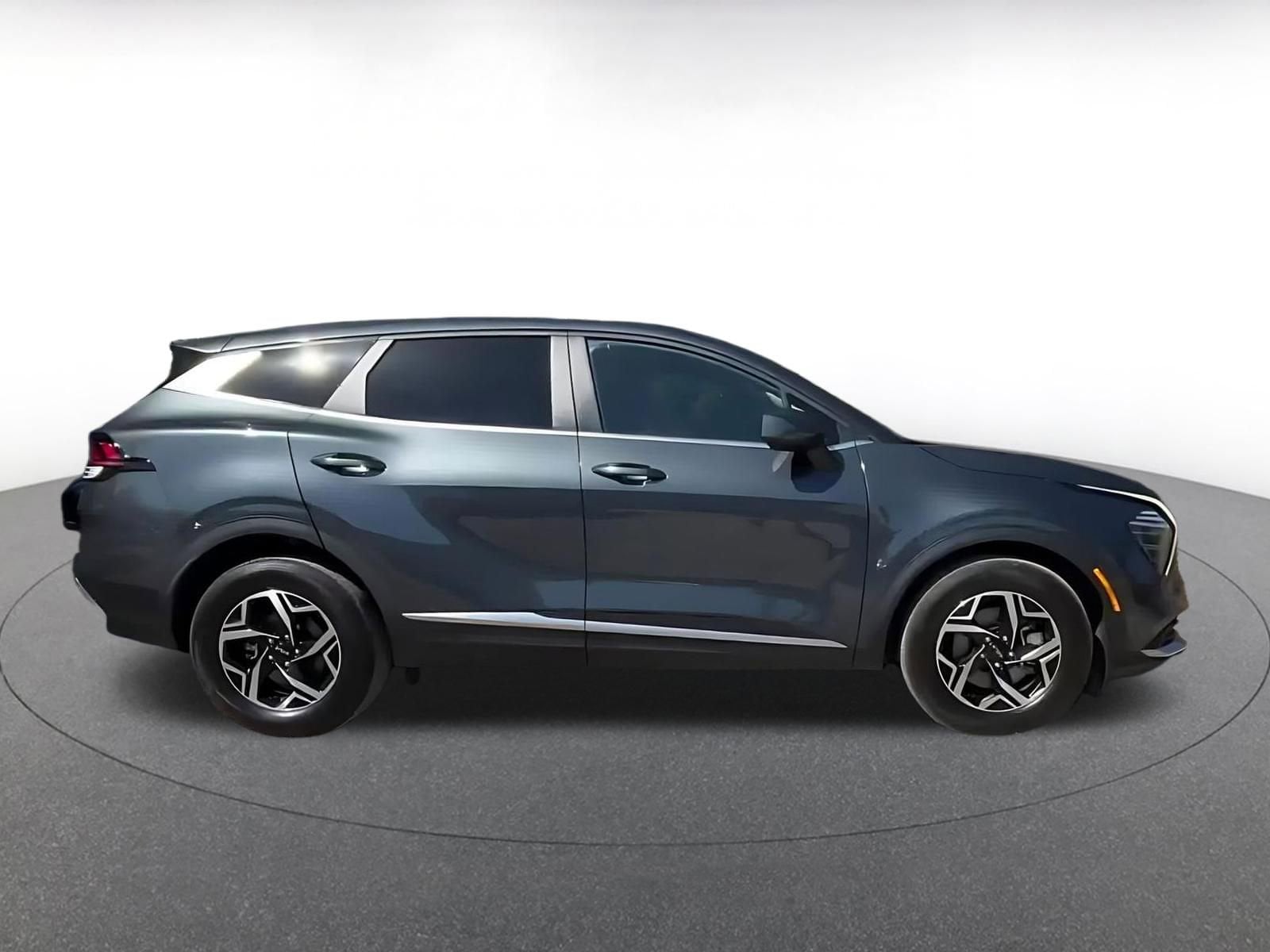 Thumbnail: 2024 Kia Sportage - 16