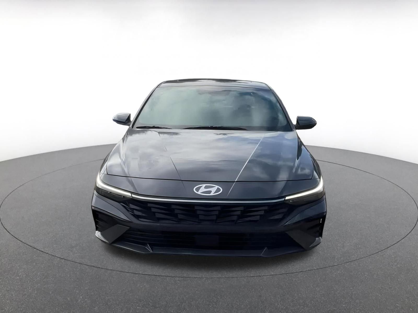 Thumbnail: 2025 Hyundai Elantra - 3