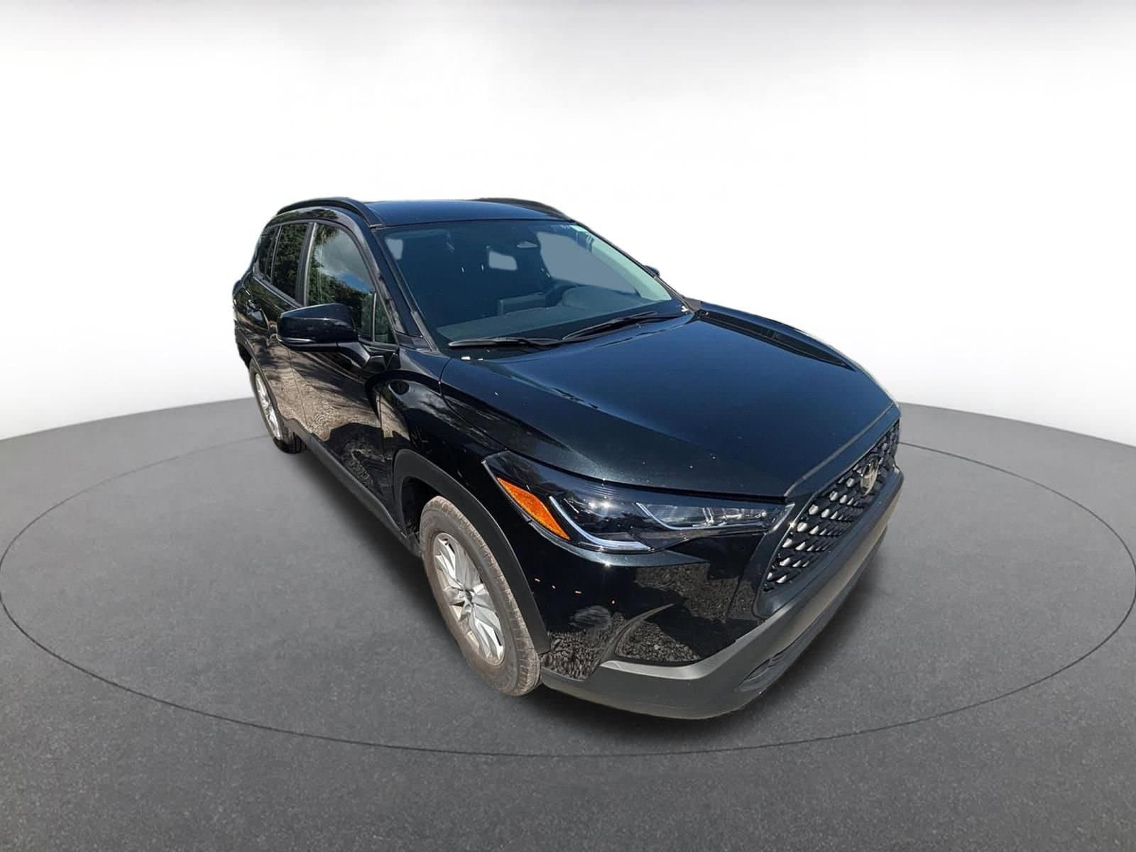 Thumbnail: 2025 Toyota Corolla Cross - 2