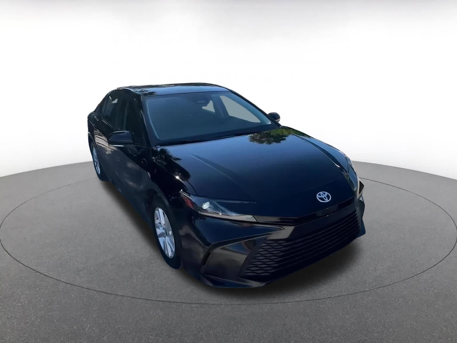 Thumbnail: 2025 Toyota Camry - 3