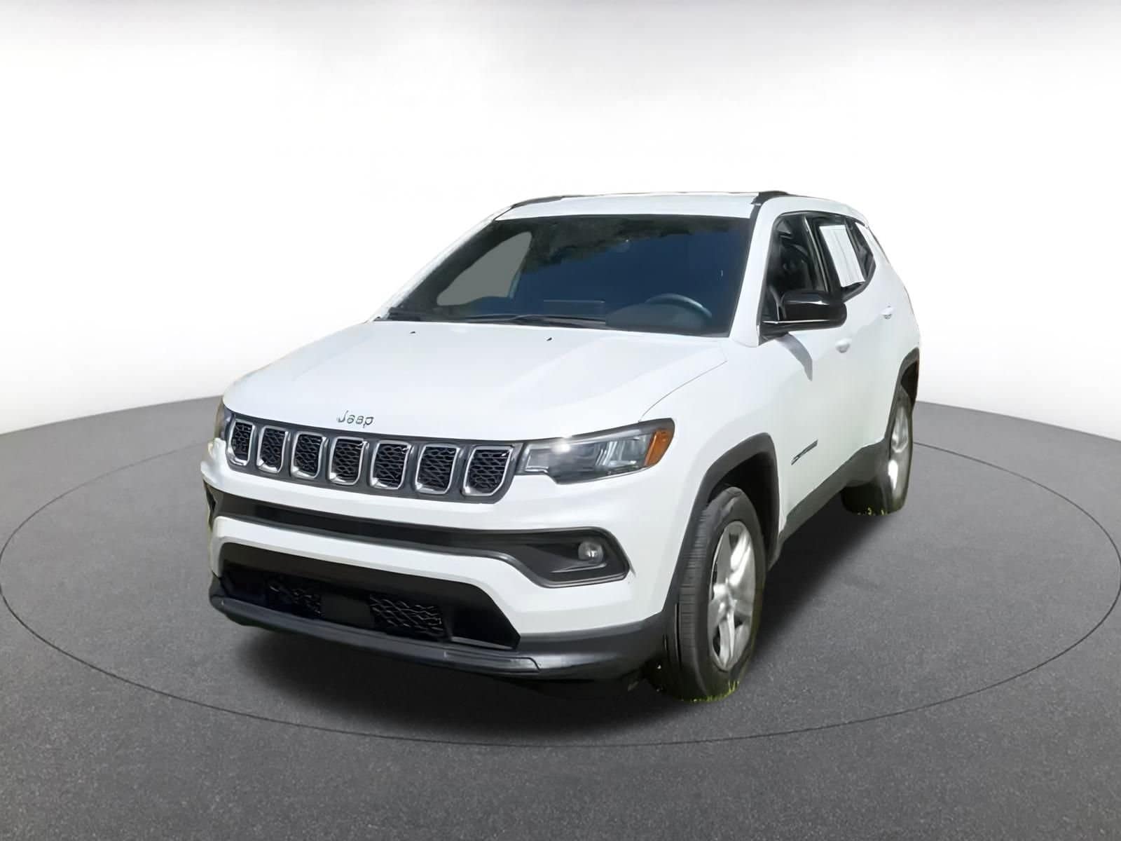 Thumbnail: 2023 Jeep Compass - 7