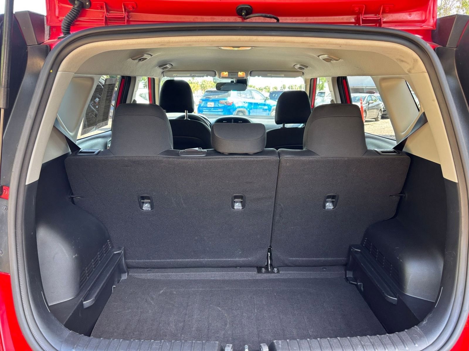 Thumbnail: 2025 Kia Soul - 30