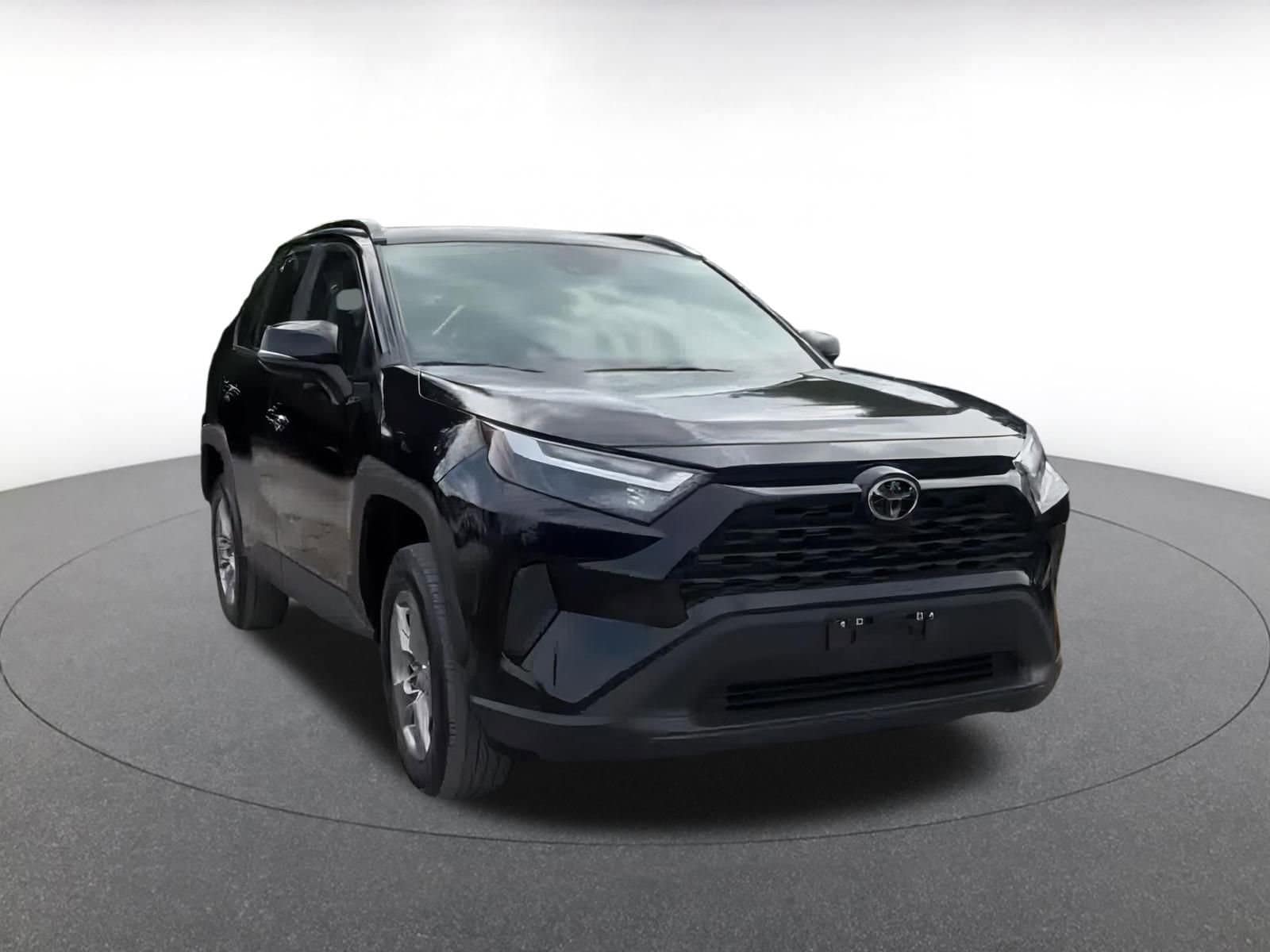 Thumbnail: 2025 Toyota RAV4 - 2