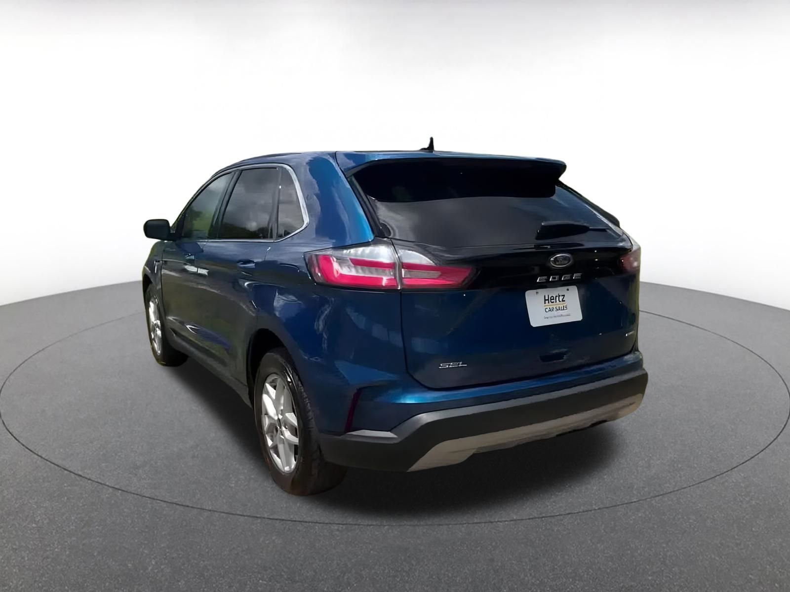 Thumbnail: 2023 Ford Edge - 11