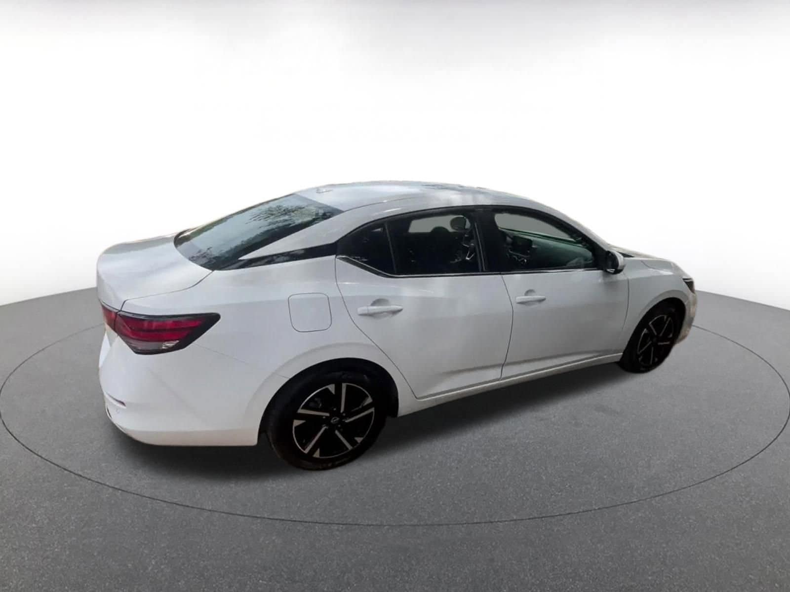Thumbnail: 2025 Nissan Sentra - 14