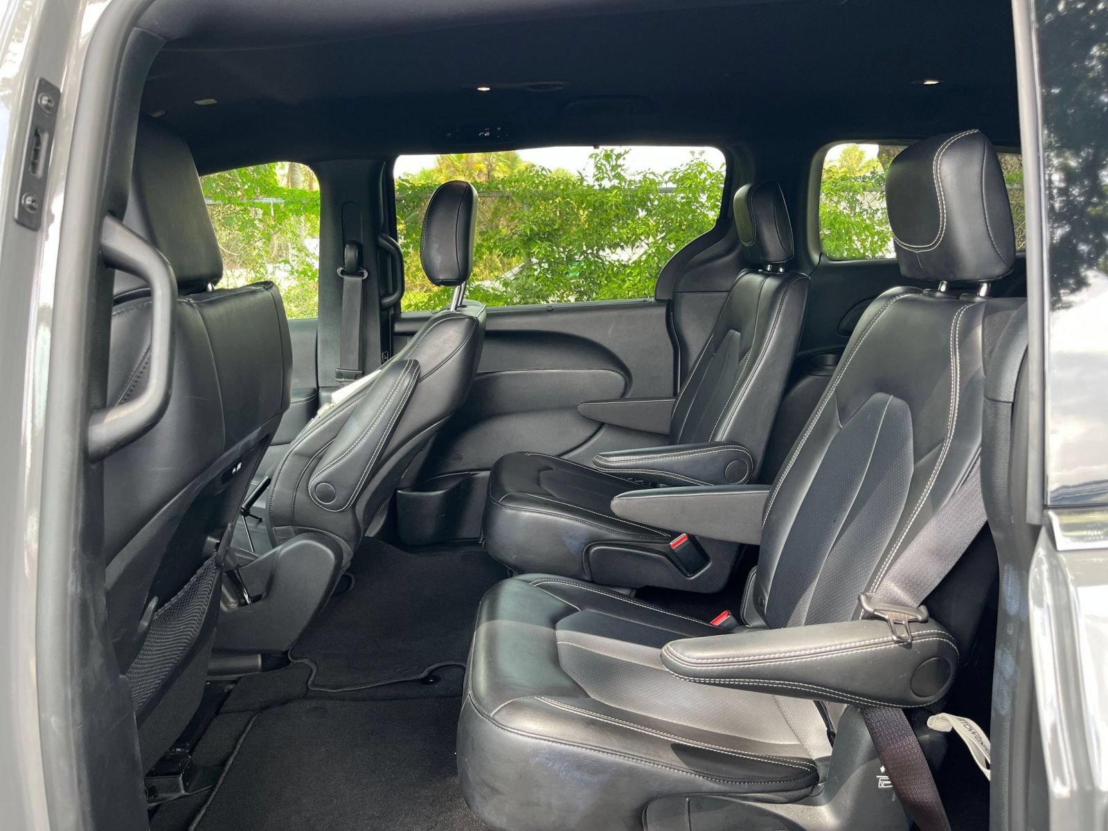 Thumbnail: 2025 Chrysler Pacifica - 25