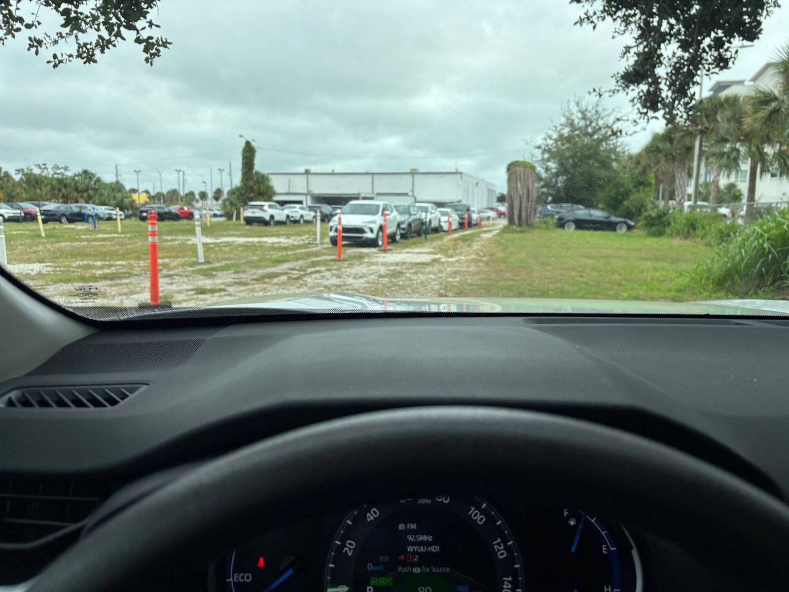 Thumbnail: 2025 Toyota RAV4 - 34