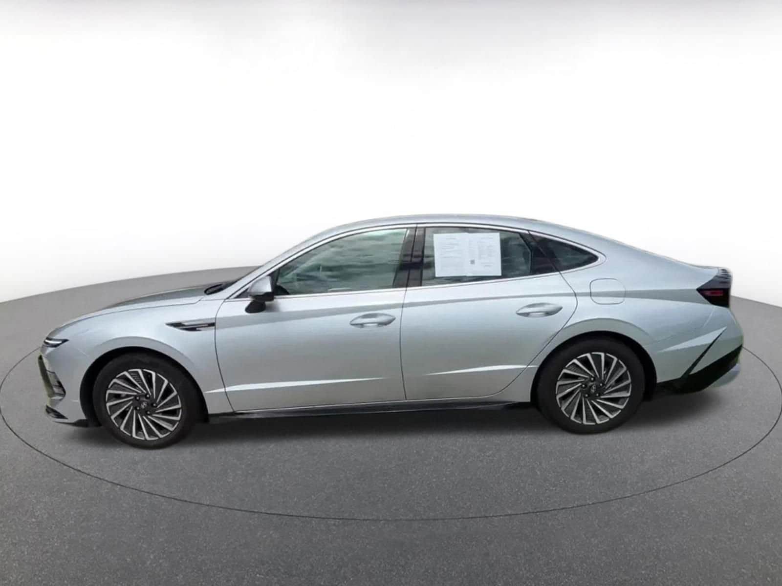 Thumbnail: 2025 Hyundai Sonata - 10