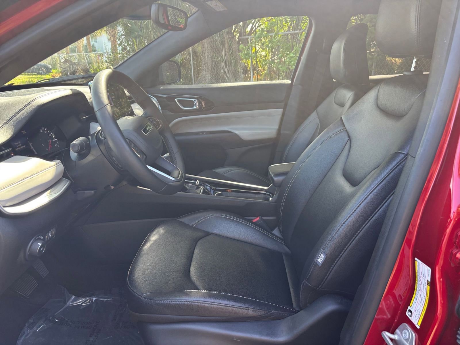 Thumbnail: 2025 Jeep Compass - 28