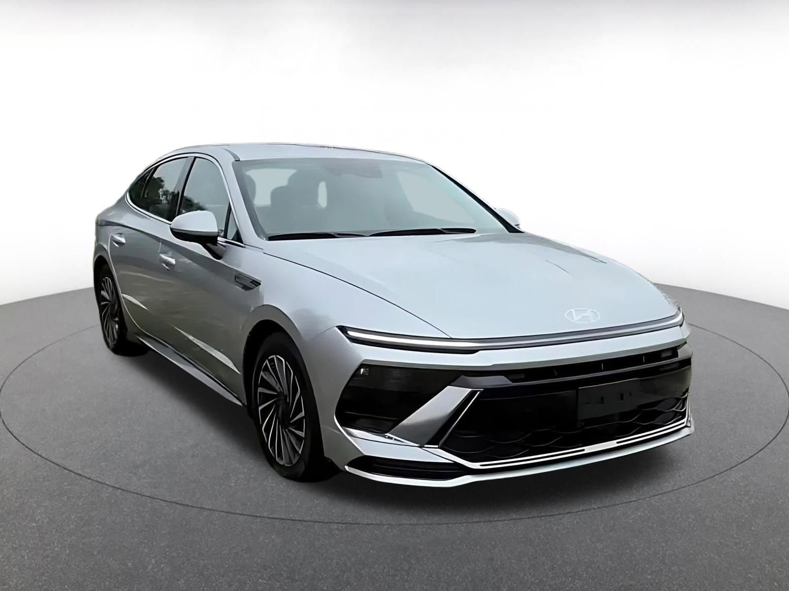 Thumbnail: 2025 Hyundai Sonata - 2