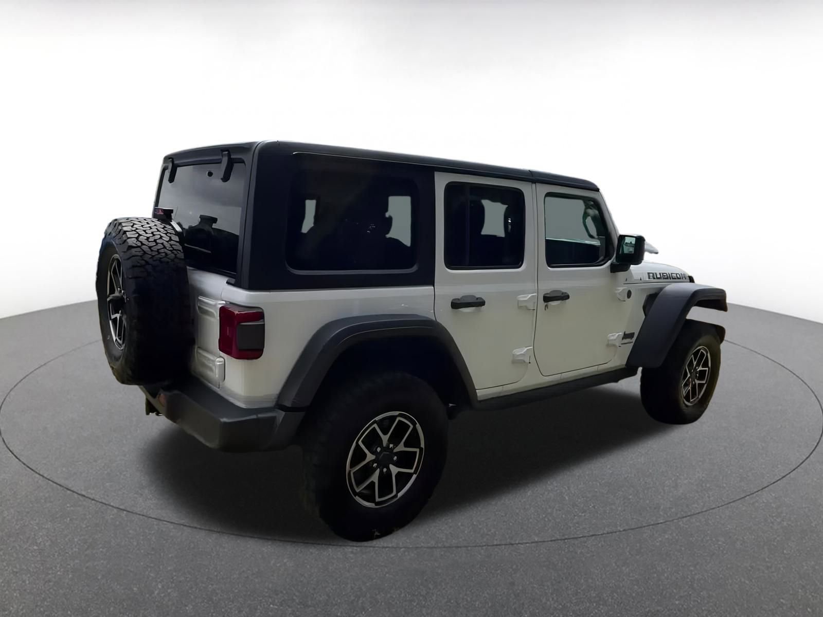 Thumbnail: 2025 Jeep Wrangler - 15