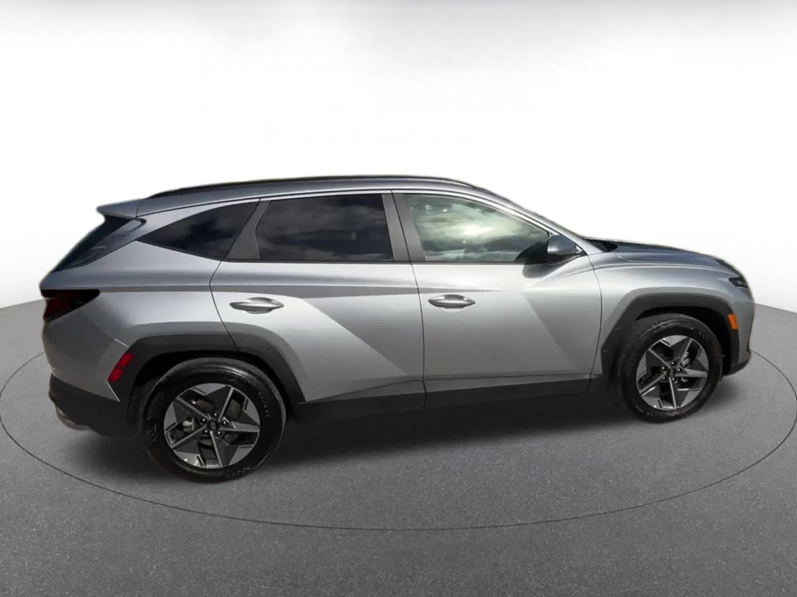 Thumbnail: 2025 Hyundai Tucson - 16
